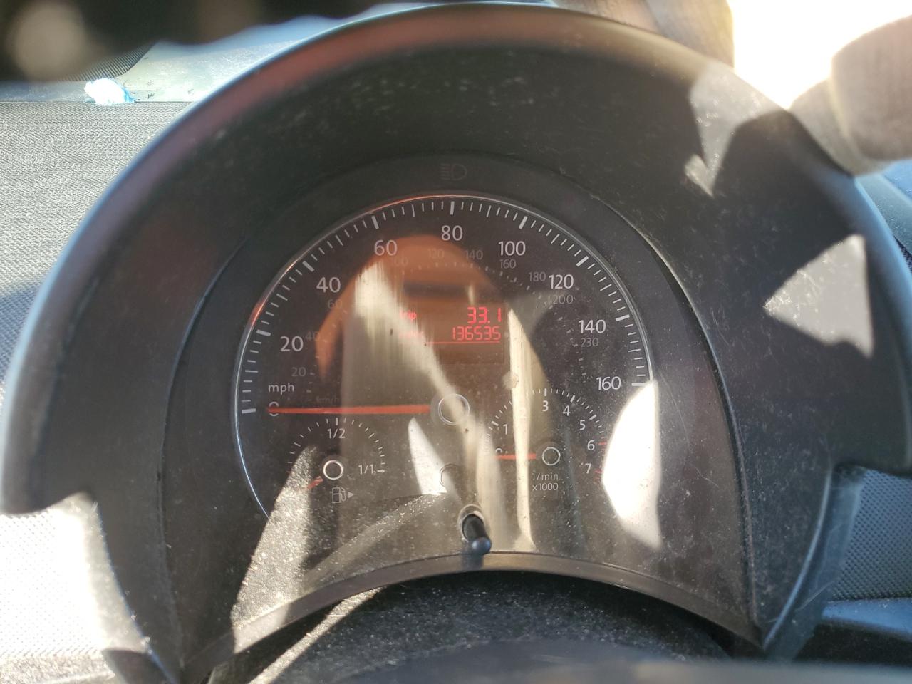 2007 Volkswagen New Beetle 2.5L Option Package 2 VIN: 3VWSW31C07M510905 Lot: 91816055