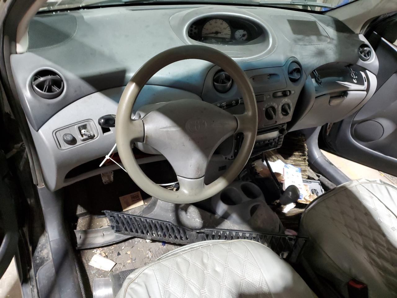 2000 Toyota Echo VIN: JTDBT1237Y0094130 Lot: 92227655