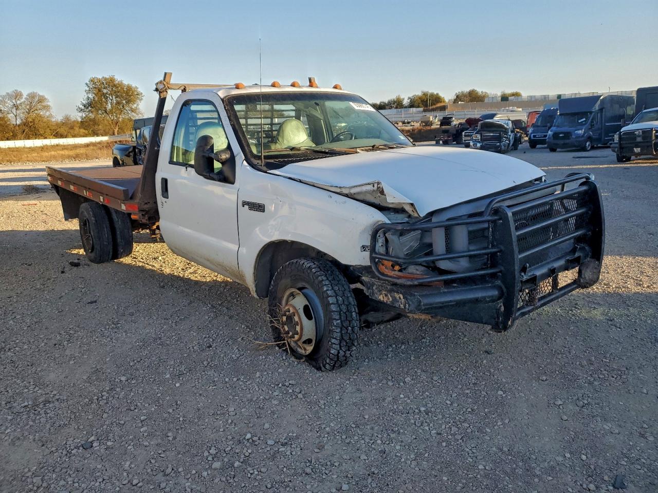1999 Ford F350 Flatbed Truck