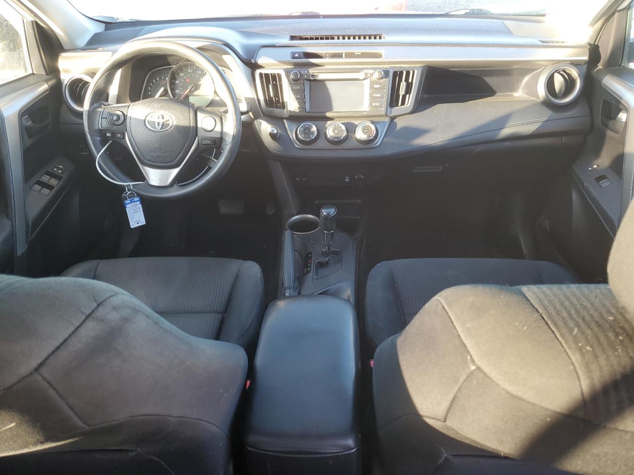 2015 Toyota Rav4 Le VIN: 2T3BFREV6FW286991 Lot: 91813225