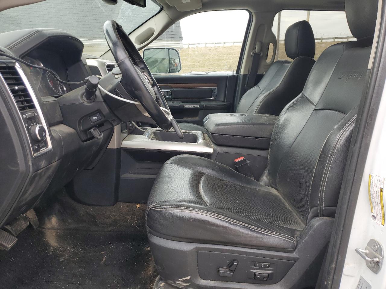 2016 Ram 2500 Laramie VIN: 3C6UR5FL4GG317279 Lot: 92423215