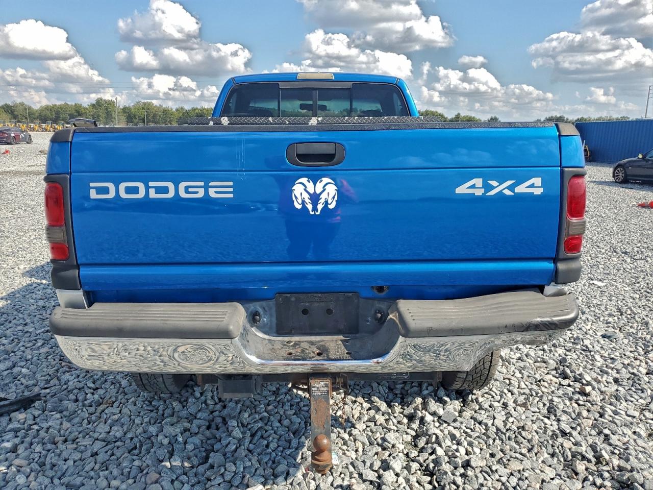 2001 Dodge Ram 2500 VIN: 3B7KF26661M520037 Lot: 94487875