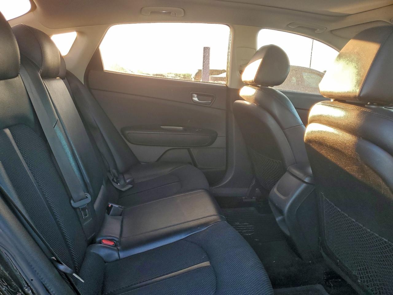 2019 Kia Optima Lx VIN: 5XXGT4L35KG302372 Lot: 94131885