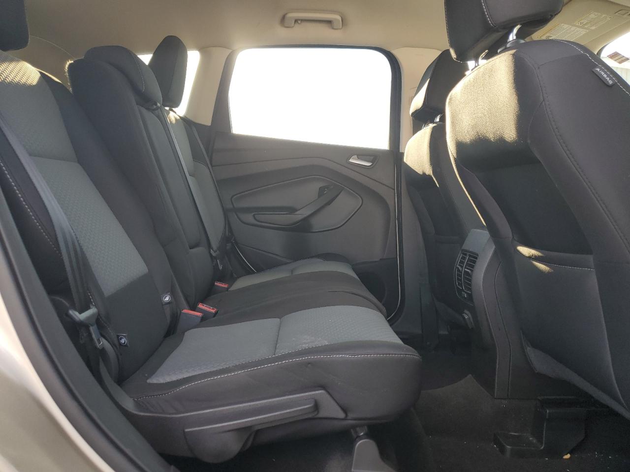 2017 Ford Escape Se VIN: 1FMCU9GDXHUE12232 Lot: 90255875