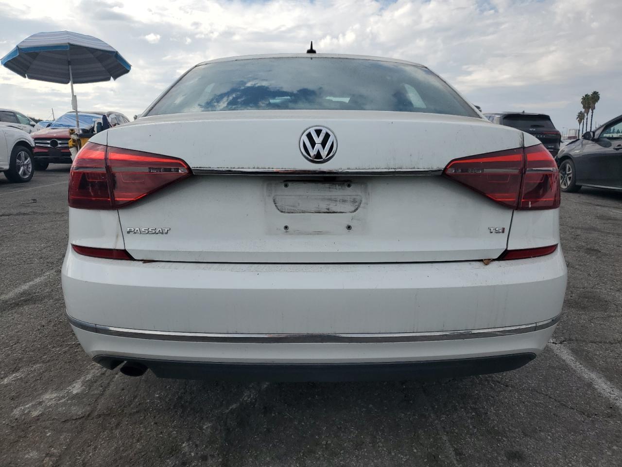2017 Volkswagen Passat S VIN: 1VWAT7A3XHC015142 Lot: 86308845