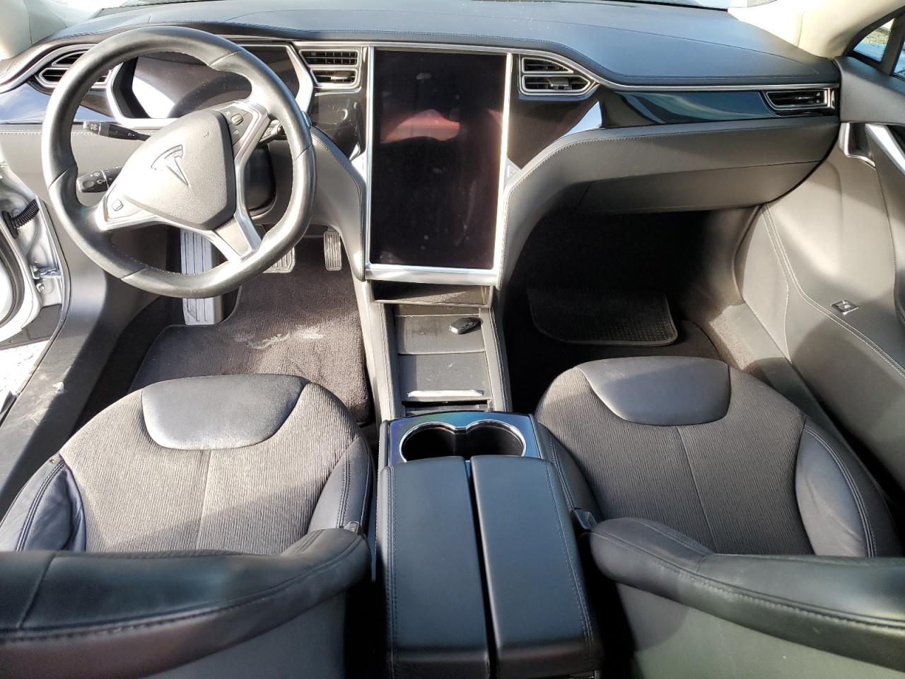 2014 Tesla Model S VIN: 5YJSA1H16EFP35647 Lot: 91348945