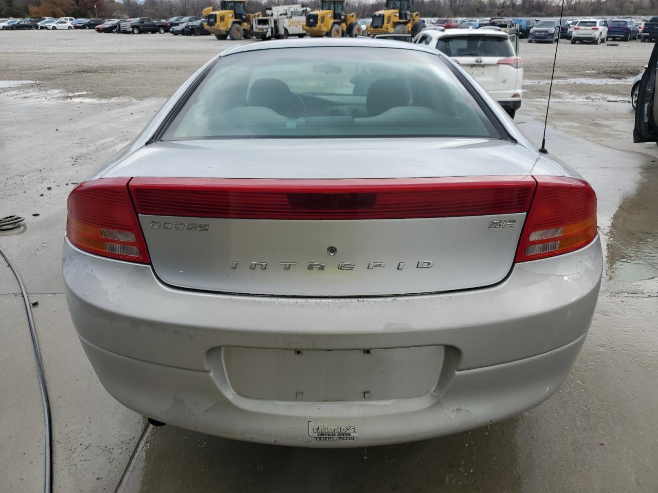 2002 Dodge Intrepid Se VIN: 2B3HD46R62H267633 Lot: 92877855