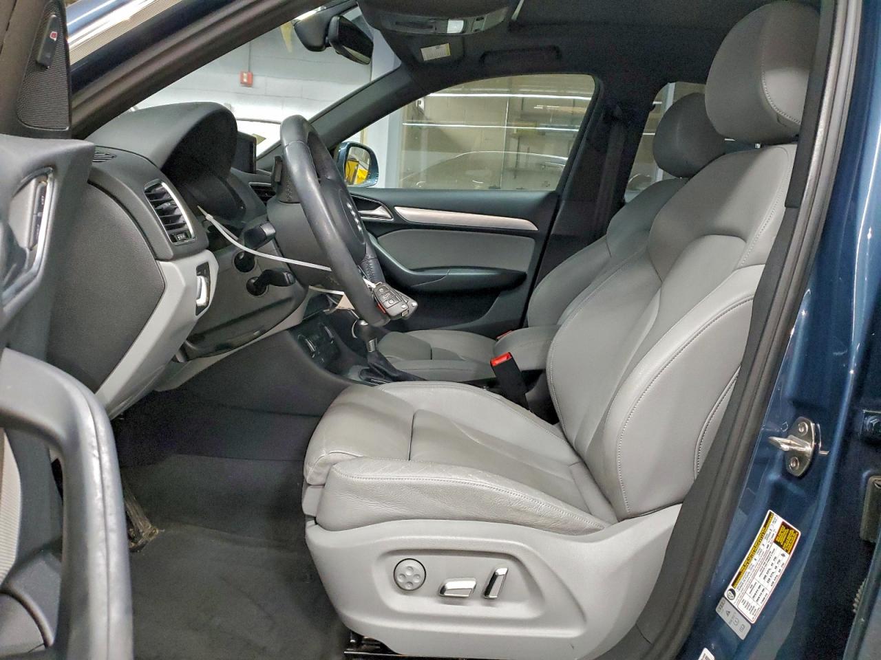 2018 Audi Q3 Premium Plus VIN: WA1JCCFS5JR009788 Lot: 93766945