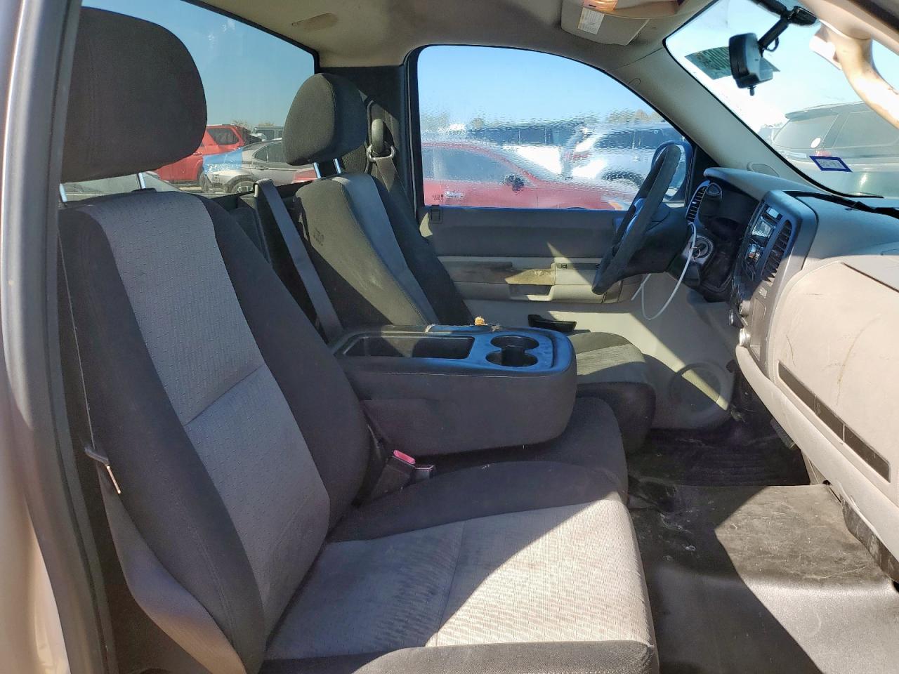 2008 GMC Sierra C1500 VIN: 1GTEC14X38Z180303 Lot: 92734065