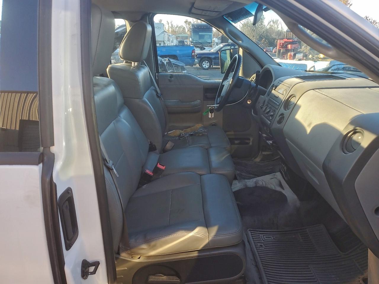 2007 Ford F150 VIN: 1FTRF12287KC22150 Lot: 93601385