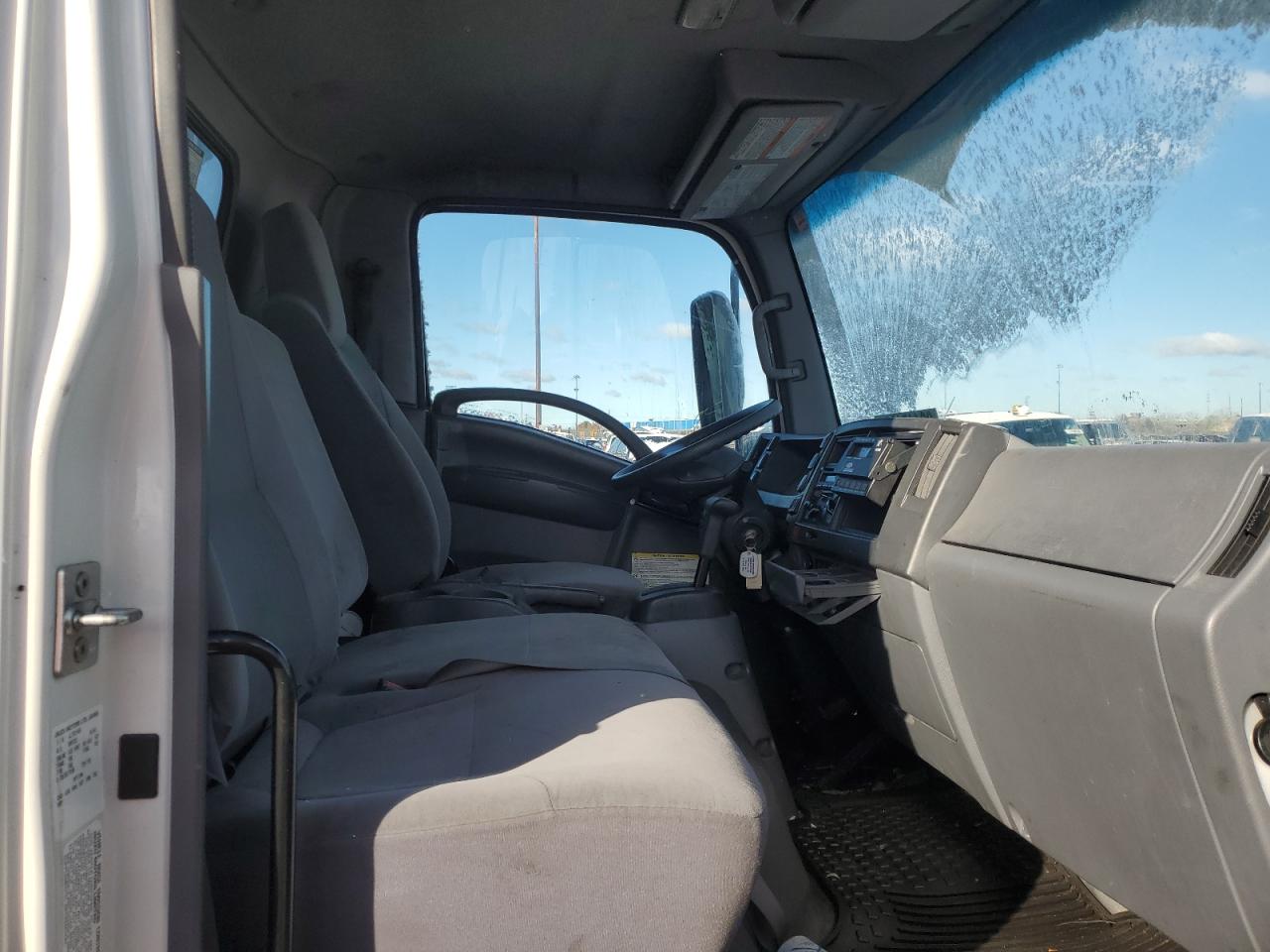 2020 Isuzu Nqr Refrigerated Box Truck VIN: JALE5W168L7901866 Lot: 92112195