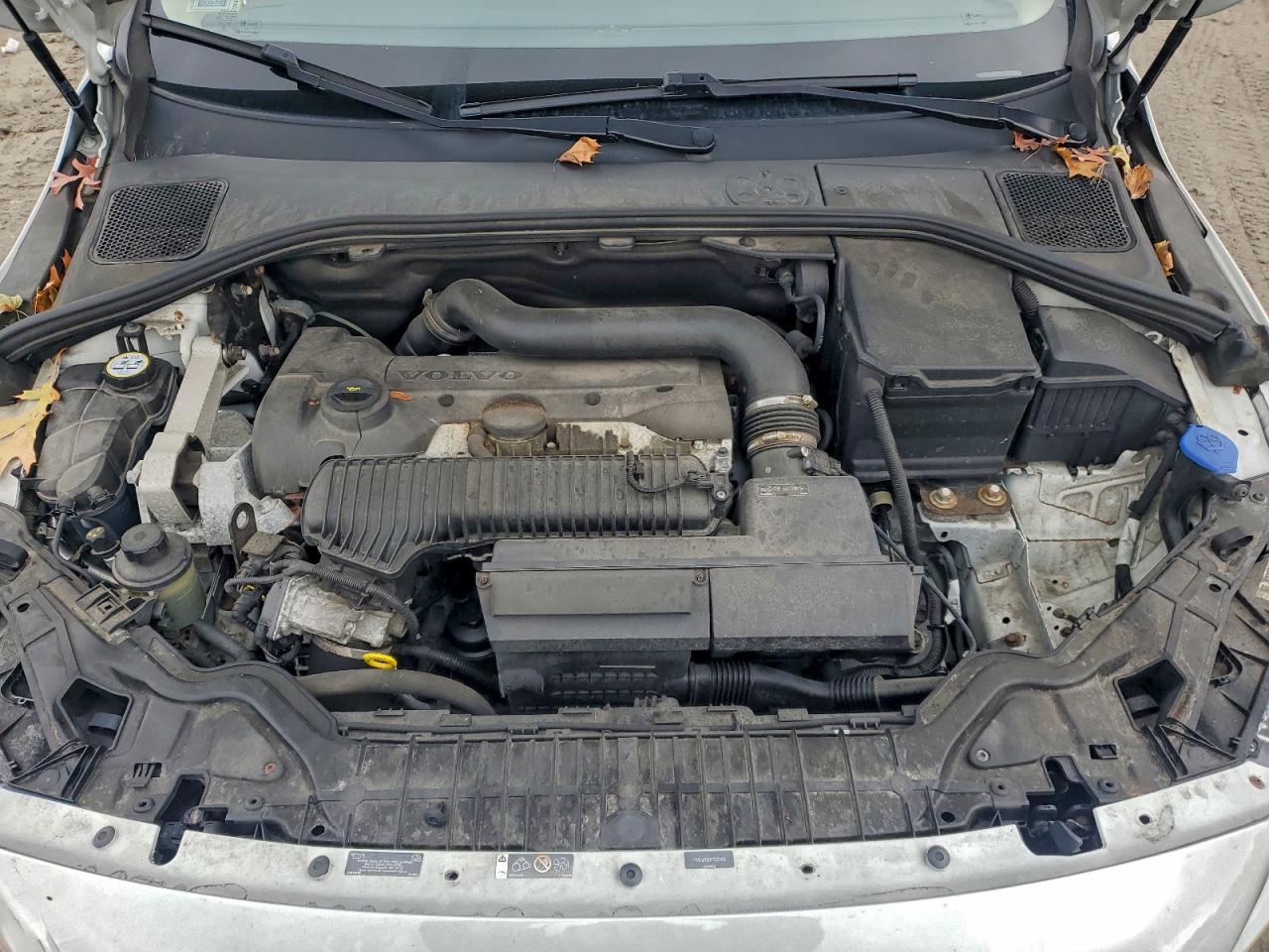 2015 Volvo S60 Premier VIN: YV1612TB0F1305155 Lot: 94590145