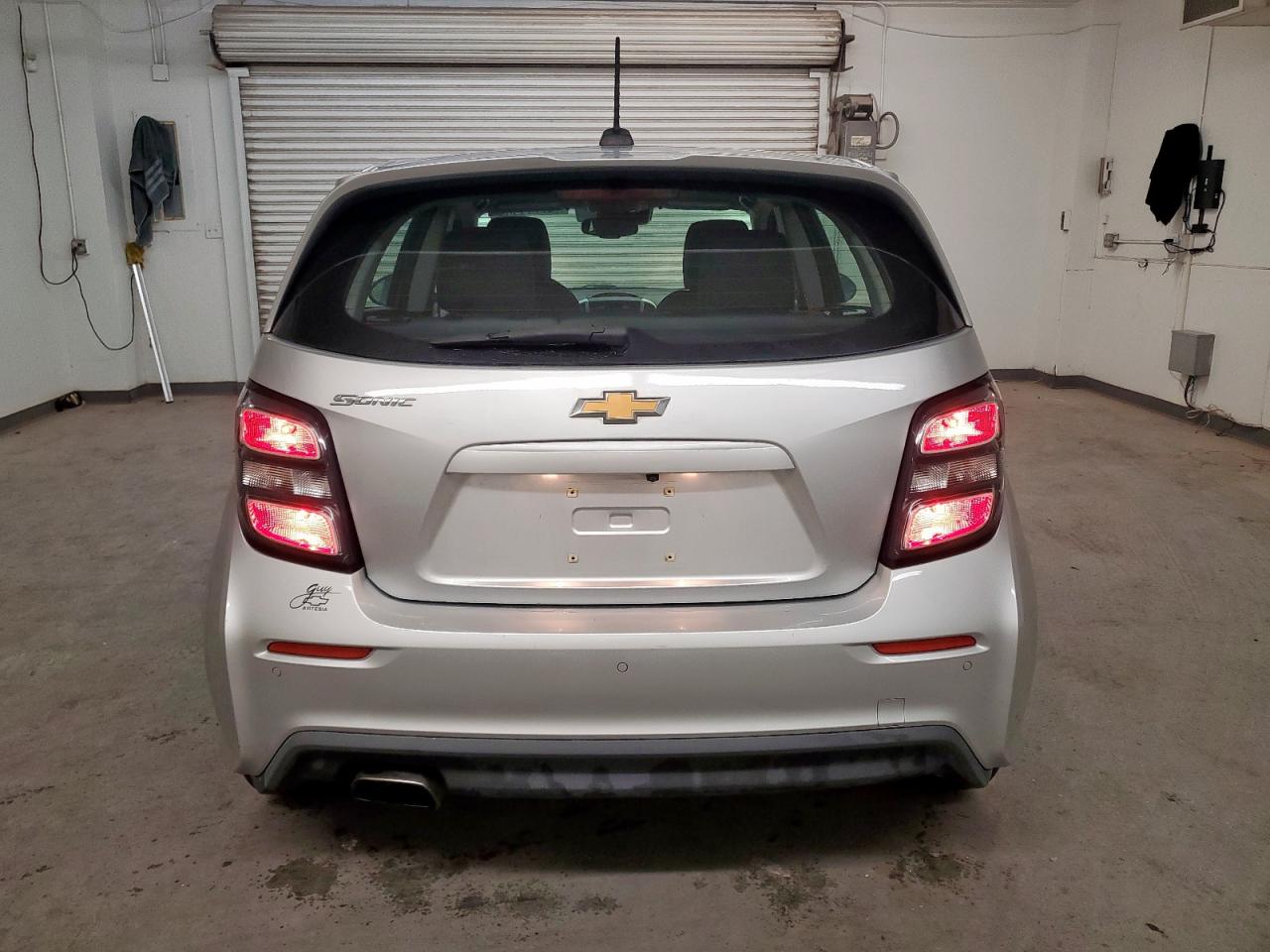 2020 Chevrolet Sonic VIN: 1G1JG6SB0L4124535 Lot: 91320305