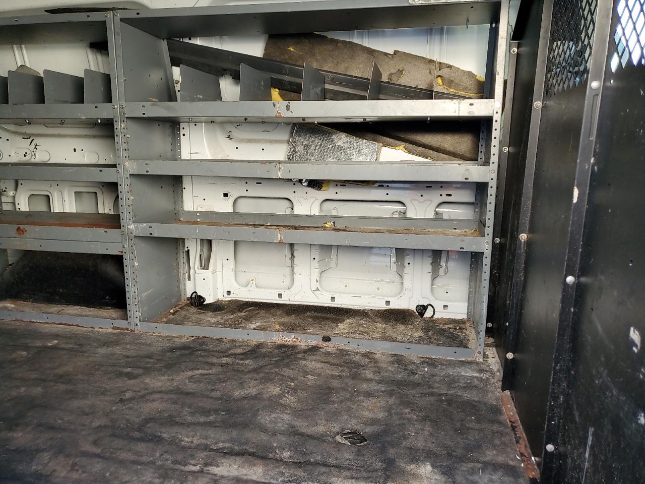 2015 Ford Transit T-250 Delivery Van VIN: 1FTNR1YG8FKB32147 Lot: 92687665