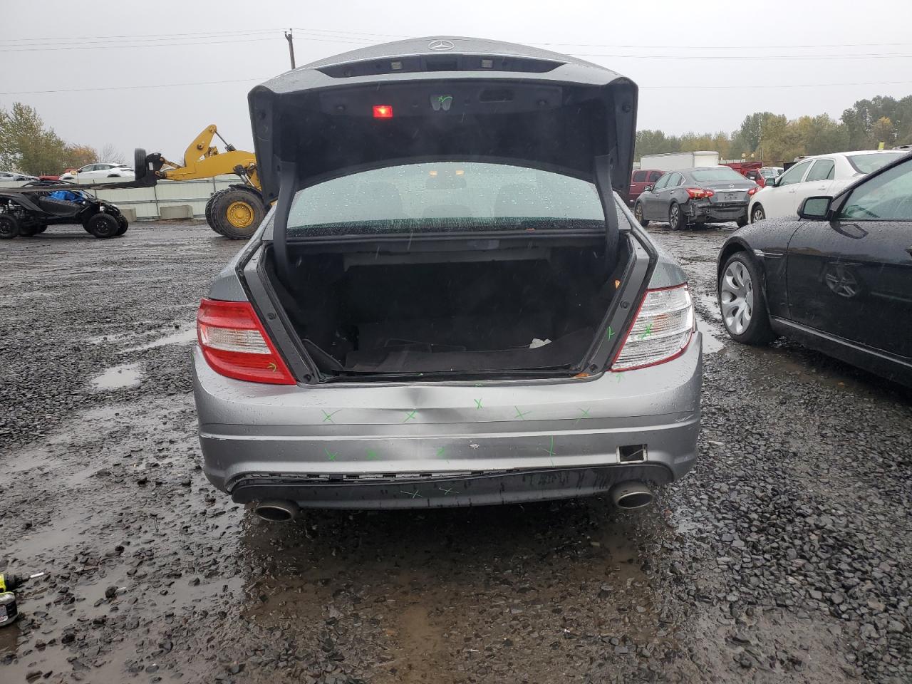 2010 Mercedes-Benz C 300 VIN: WDDGF5EB1AF432864 Lot: 85408605