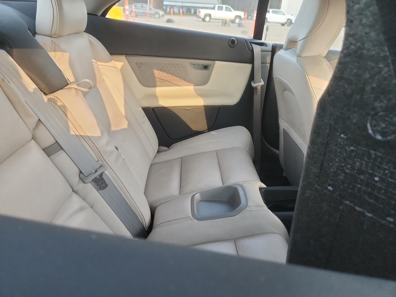 2013 Volvo C70 T5 VIN: YV1672MC2DJ139062 Lot: 92797455