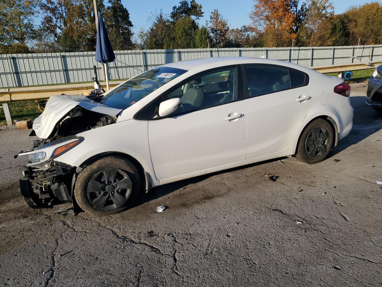 2018 Kia Forte Lx VIN: 3KPFK4A70JE243758 Lot: 91196815