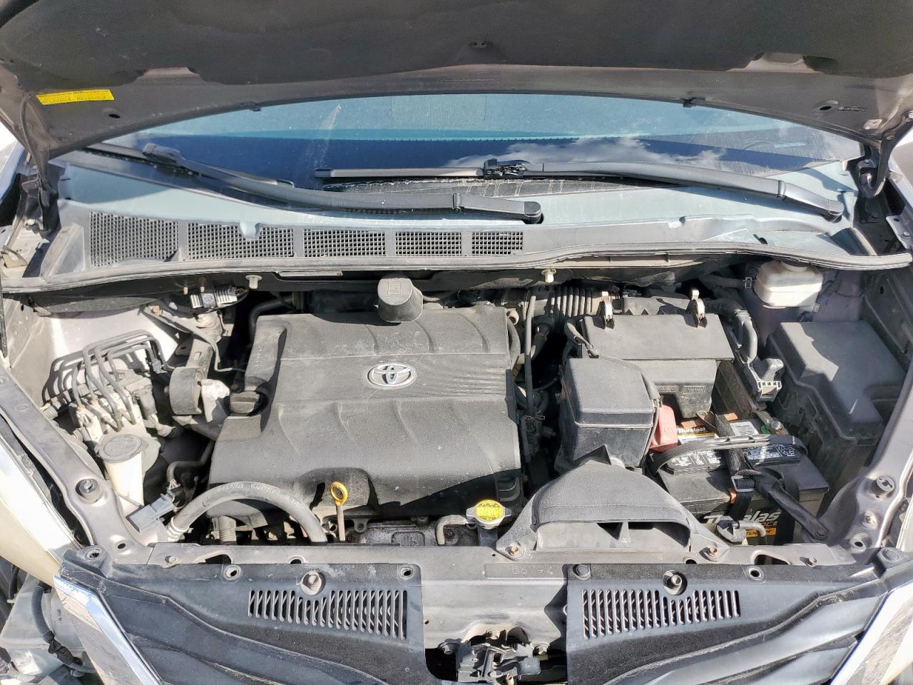 2011 Toyota Sienna Le VIN: 5TDKK3DC5BS073423 Lot: 92431855