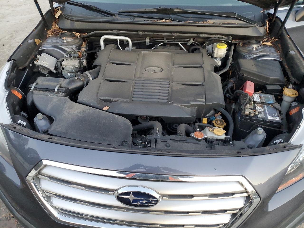 2017 Subaru Outback 3.6R Limited VIN: 4S4BSENC1H3433383 Lot: 91367945