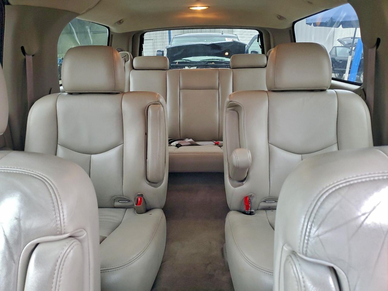 2005 Chevrolet Suburban K1500 VIN: 3GNFK16Z55G120502 Lot: 93849595