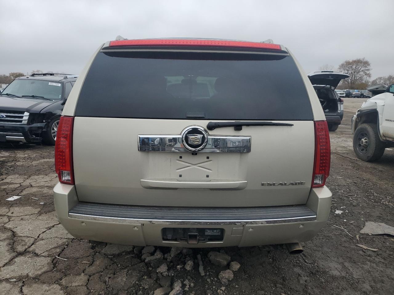 2013 Cadillac Escalade Luxury VIN: 1GYS4BEF7DR130276 Lot: 92916905