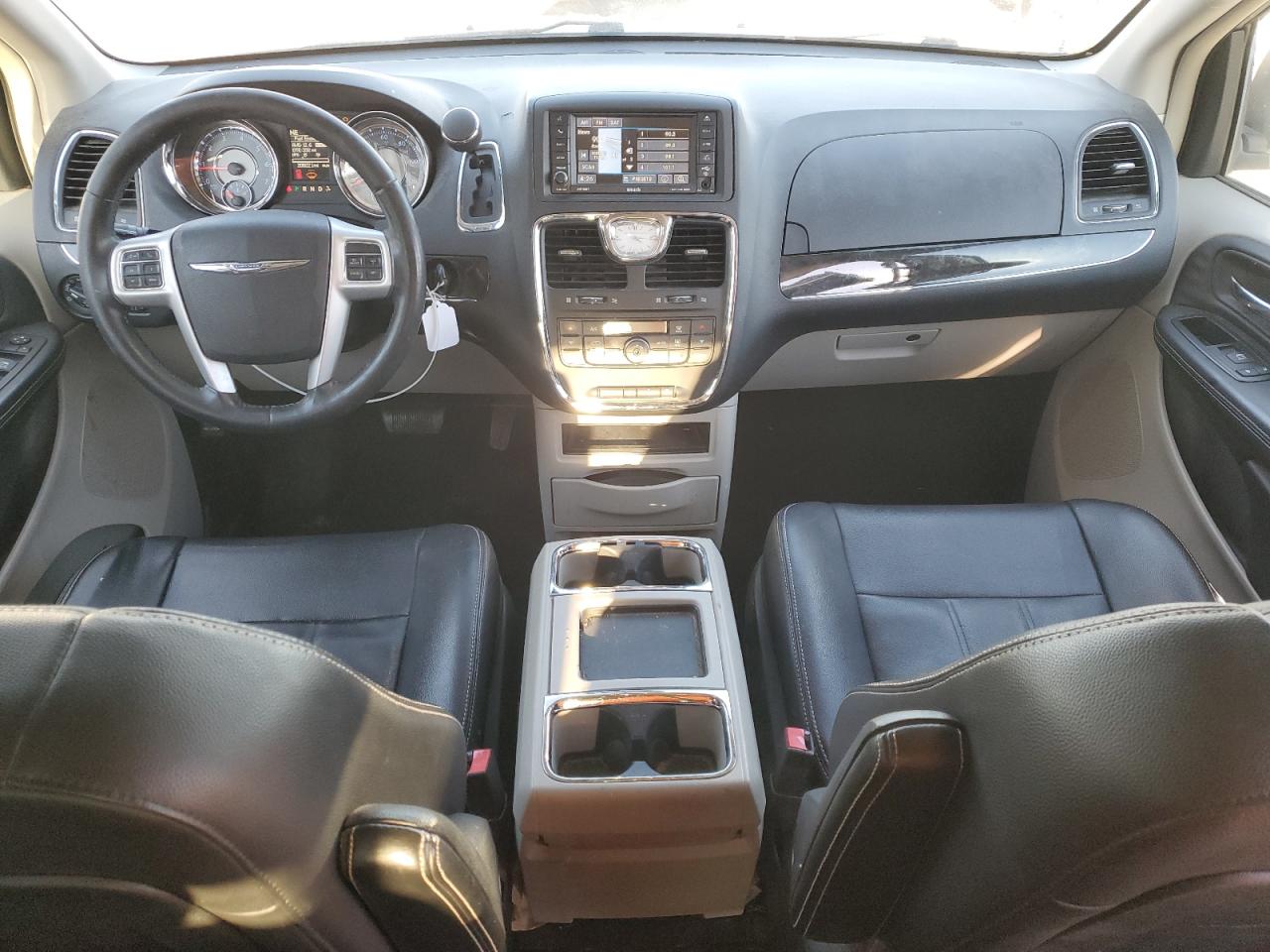 2014 Chrysler Town & Country Touring VIN: 2C4RC1BG3ER343610 Lot: 92024305