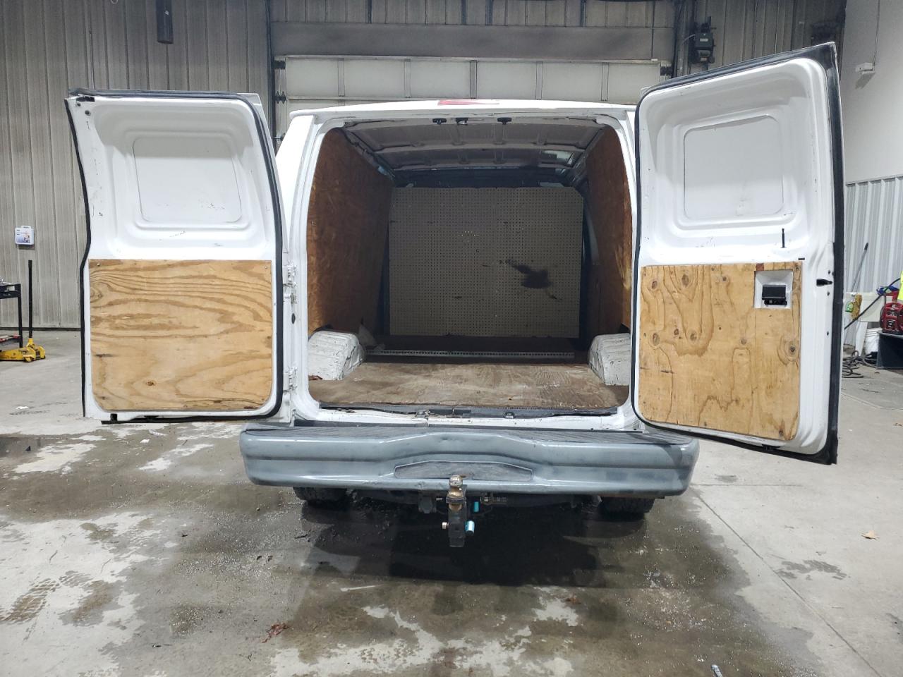 2007 Ford E250 Delivery Van VIN: 1FTNE24W57DB48830 Lot: 92032395