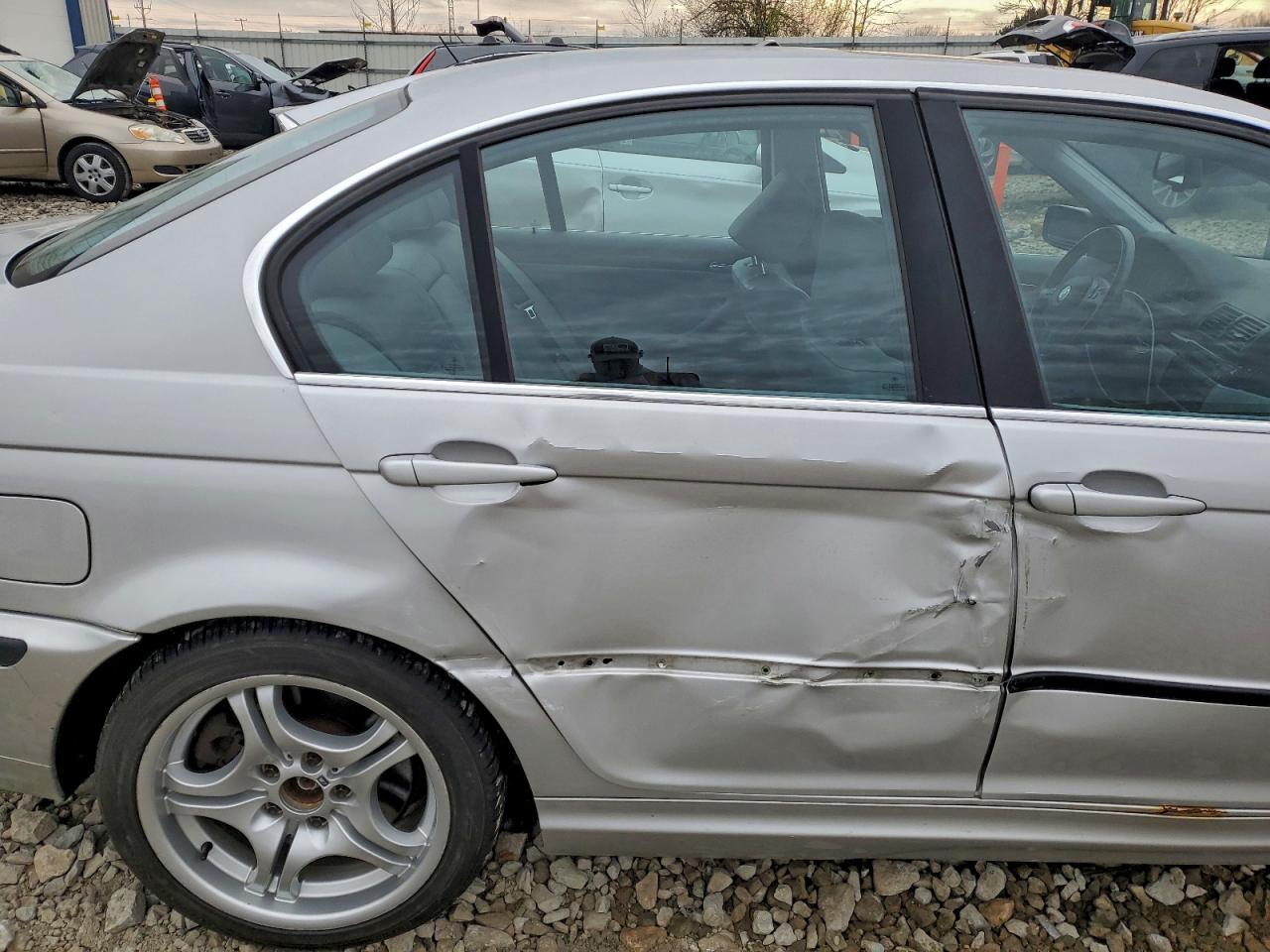 2001 BMW 330 I VIN: WBAAV53401FT02384 Lot: 93959535