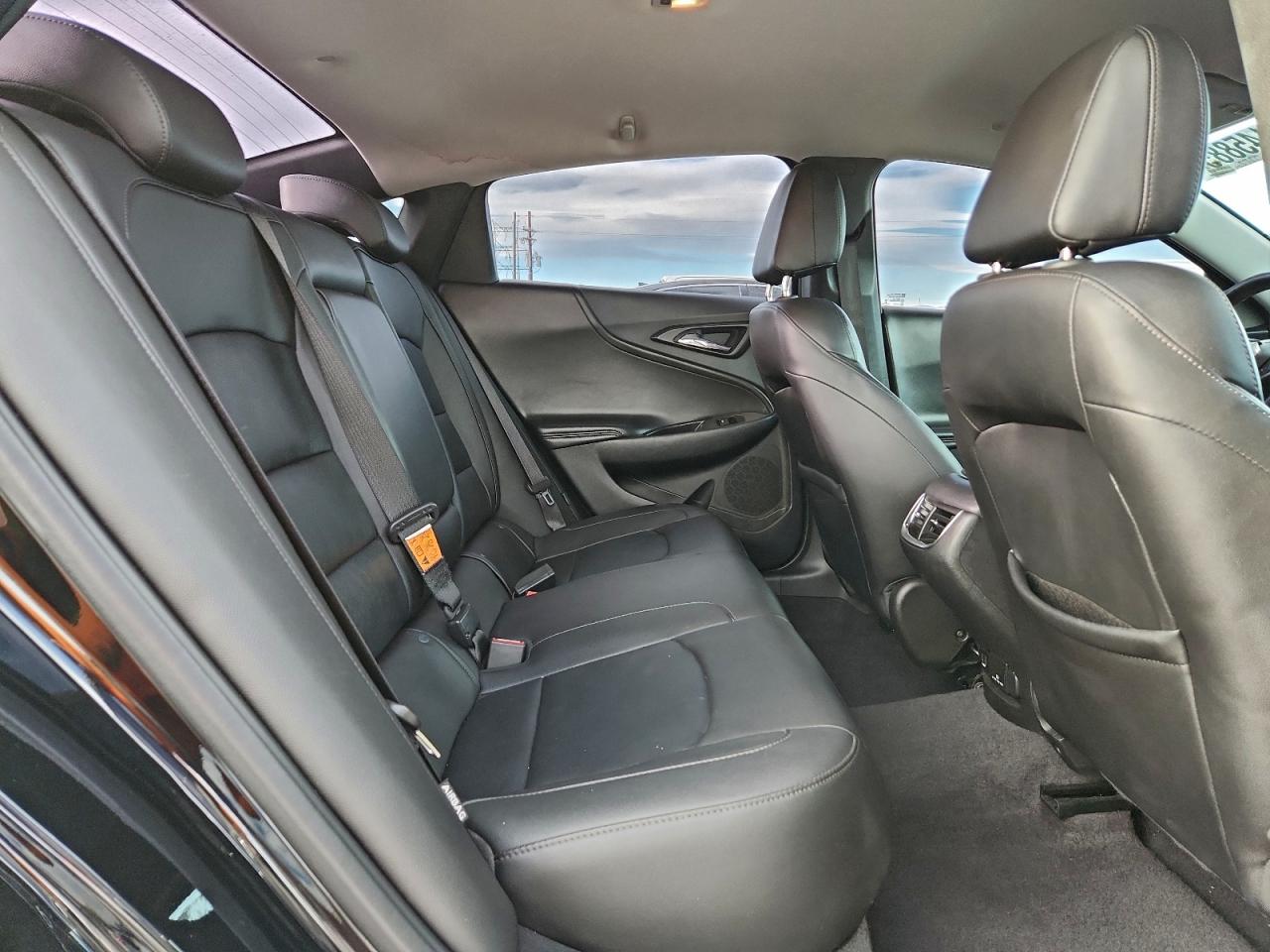 2017 Chevrolet Malibu Lt VIN: 1G1ZE5ST8HF210960 Lot: 94145885