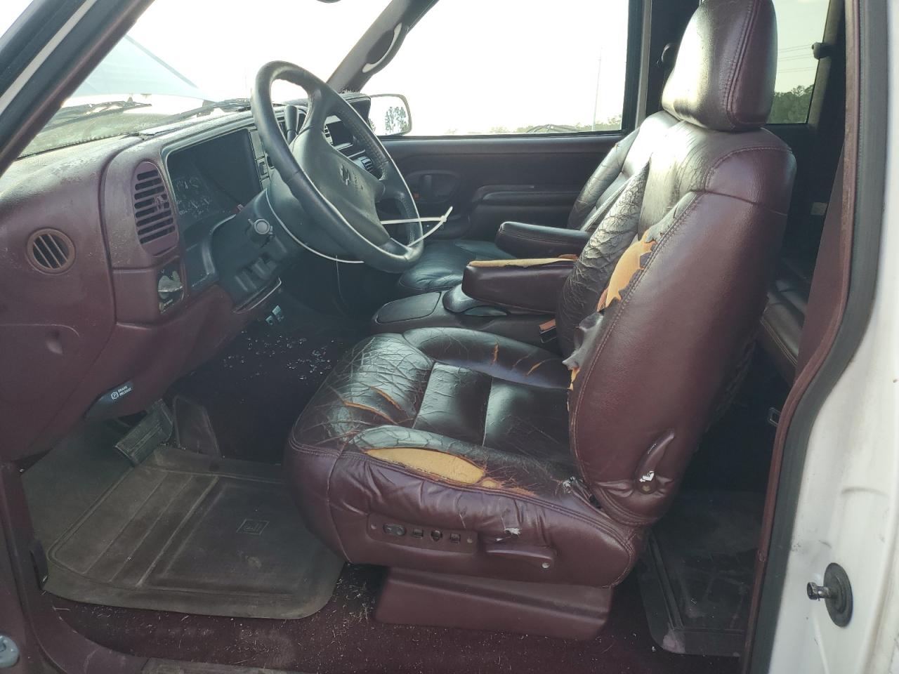 1997 Chevrolet Gmt-400 C2500 VIN: 1GCGC29J9VE268102 Lot: 92509445