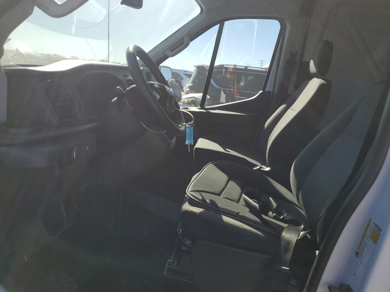 2022 Ford Transit Carg VIN: 1FTBW3U81NKA85113 Lot: 85955505