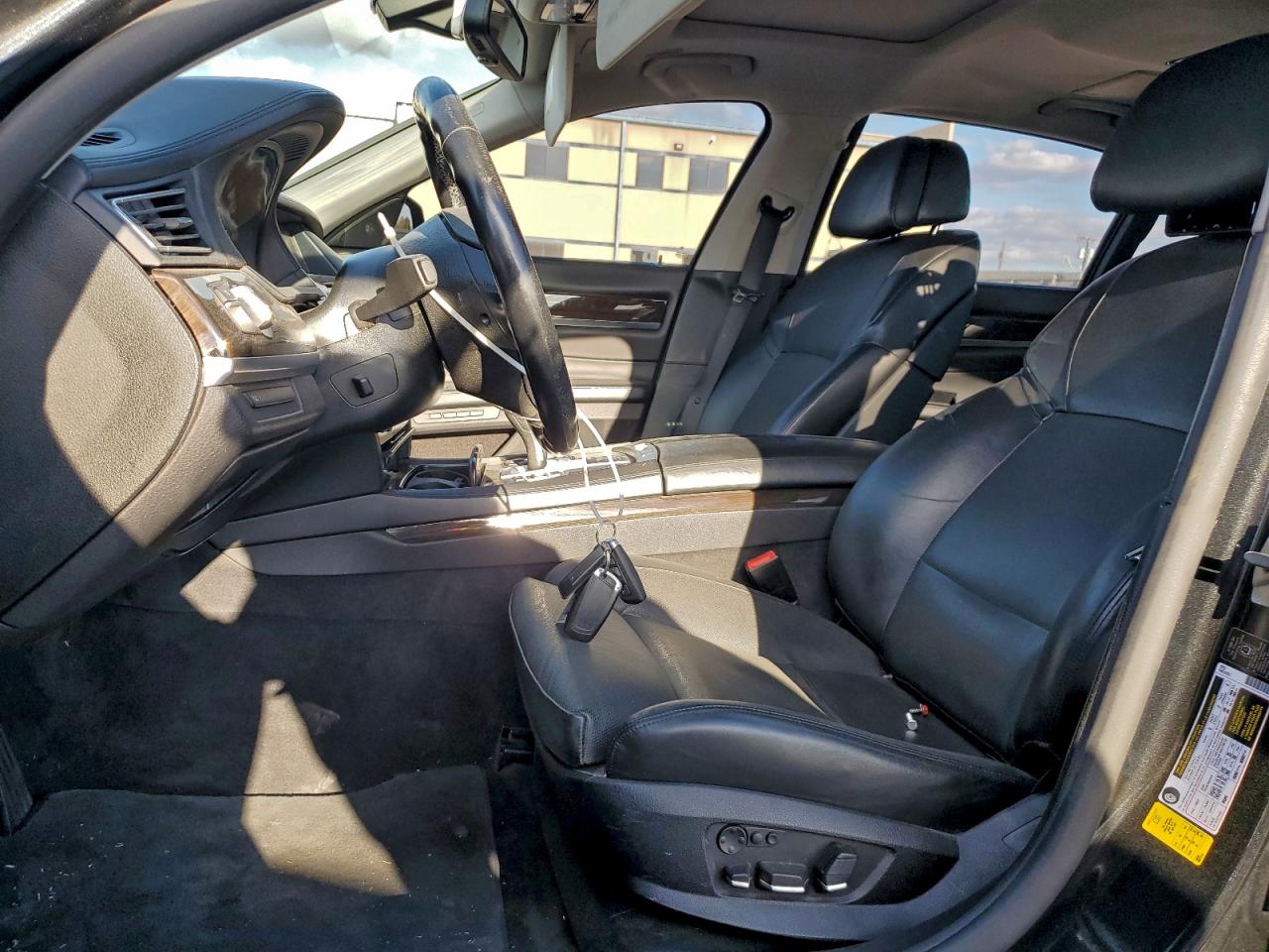 2012 BMW 750 Li VIN: WBAKB8C58CC964290 Lot: 92849585