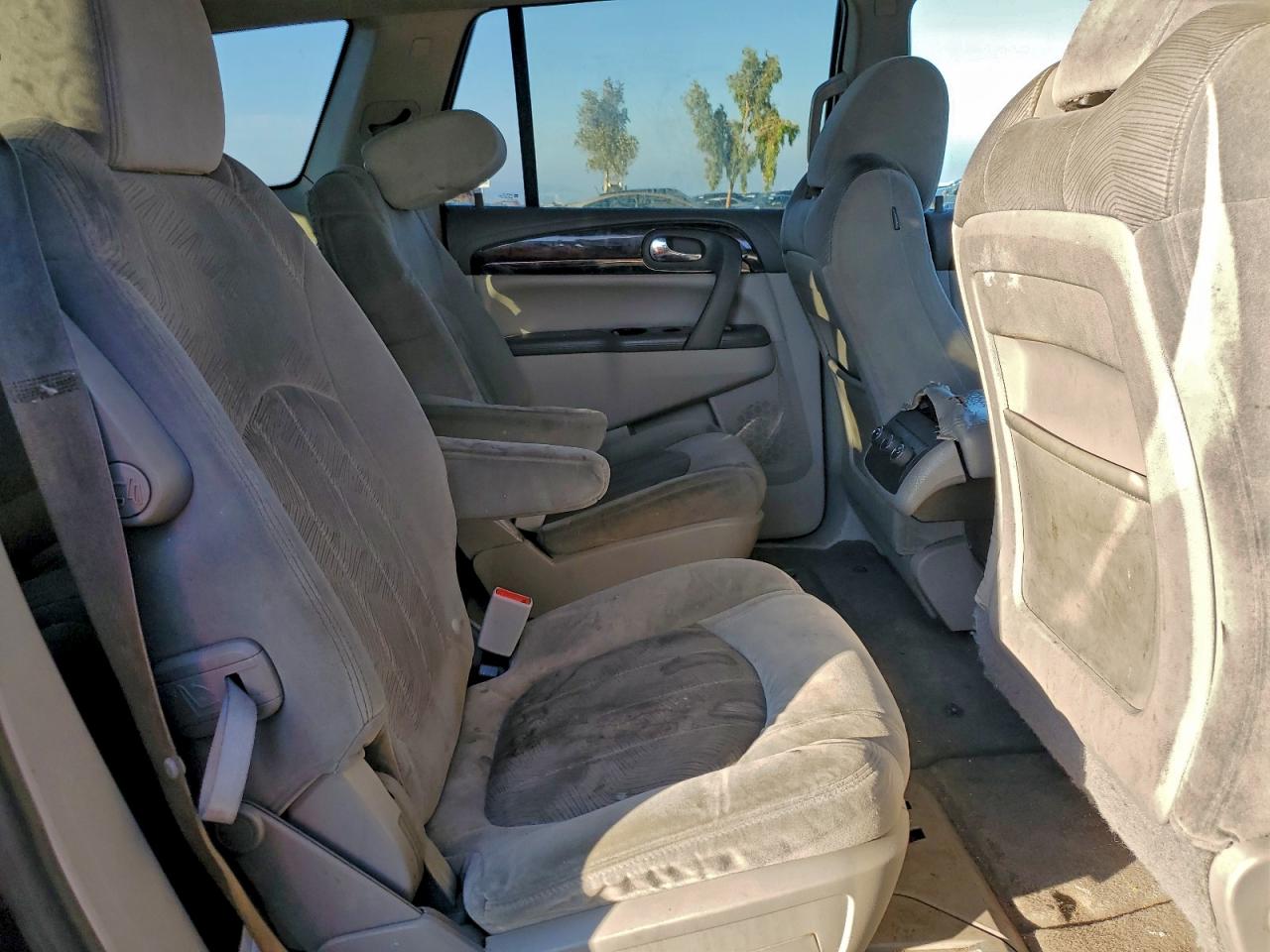 2017 Buick Enclave VIN: 5GAKRAKD1HJ162327 Lot: 94185725