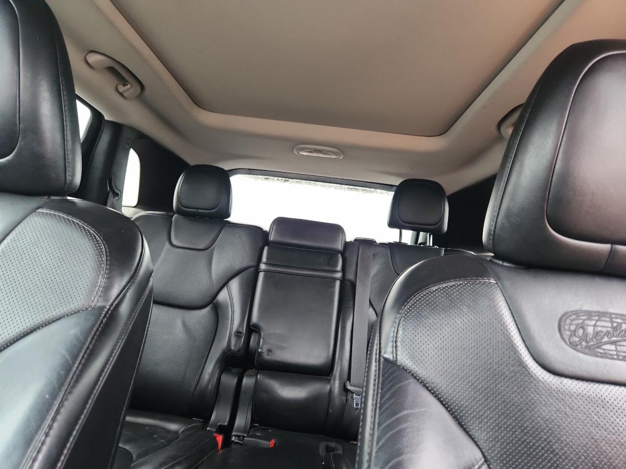 2017 Jeep Cherokee Overland VIN: 1C4PJLJS2HW662801 Lot: 92998875