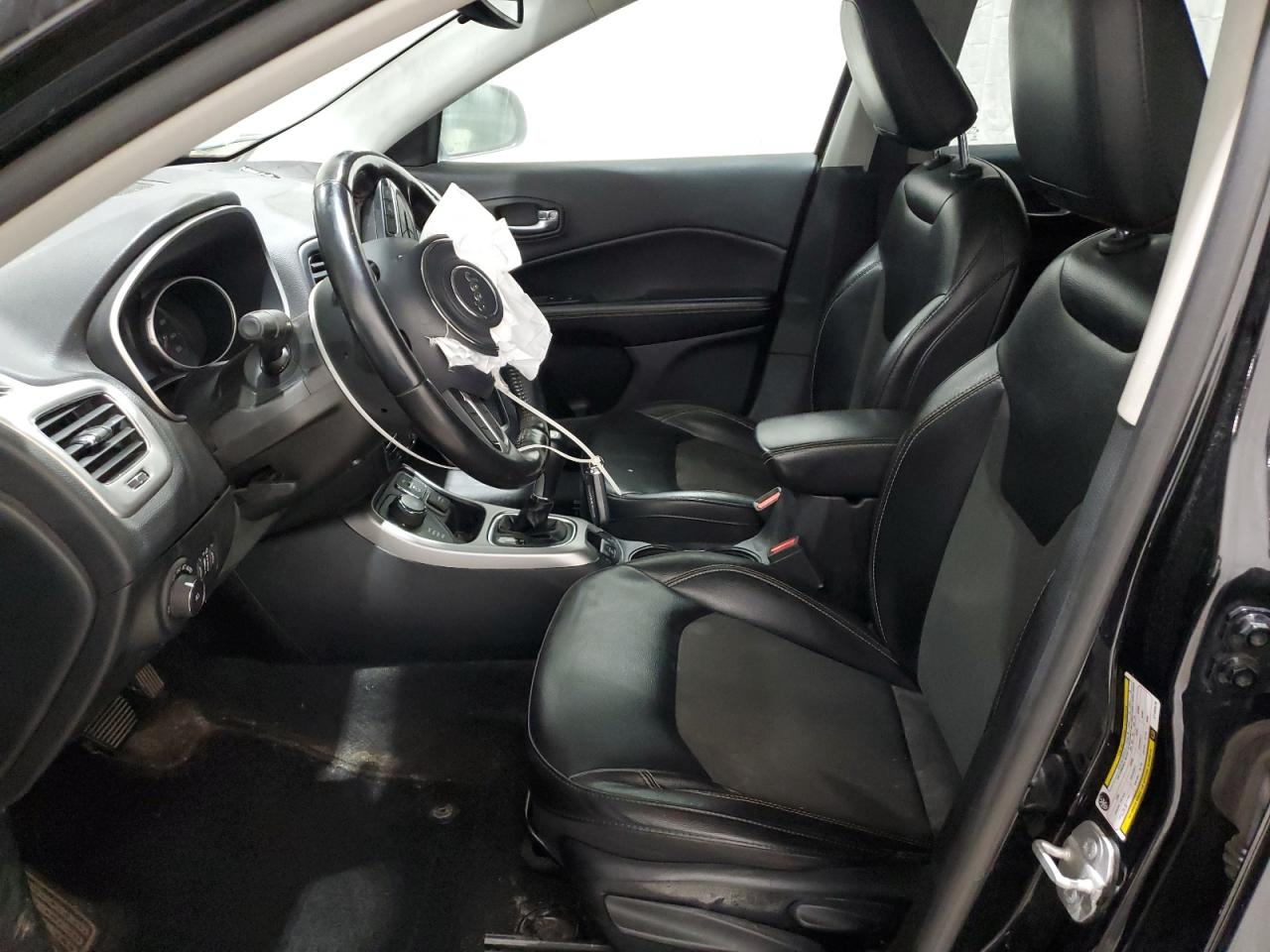 2020 Jeep Compass Latitude VIN: 3C4NJDBB3LT133478 Lot: 92998435