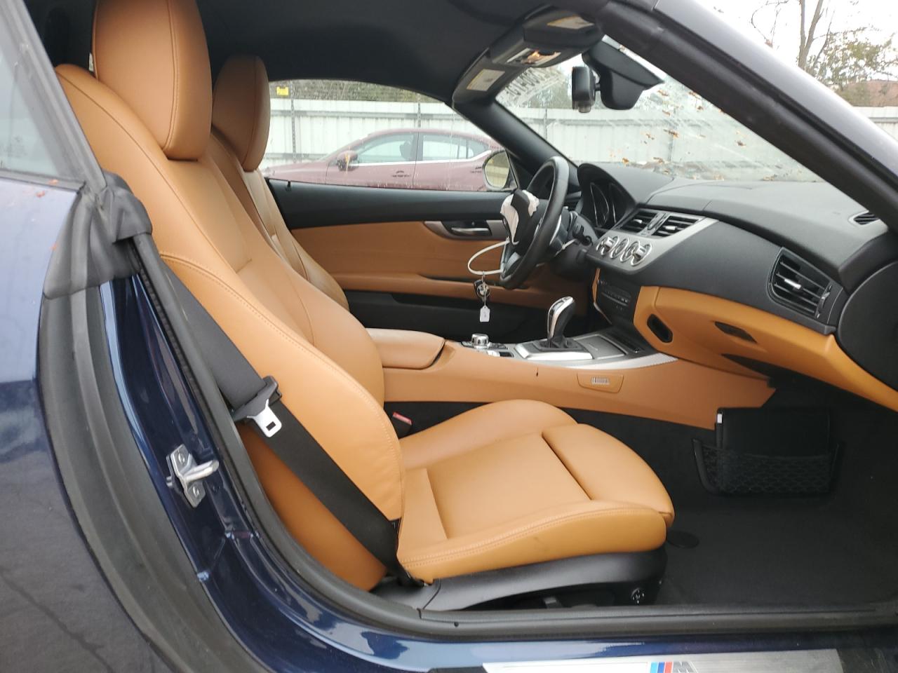 2014 BMW Z4 Sdrive35I VIN: WBALM7C53EE386034 Lot: 92556475