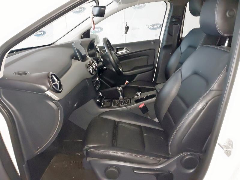 2016 MERCEDES-BENZ B CLASS B200D SPORT 5DR