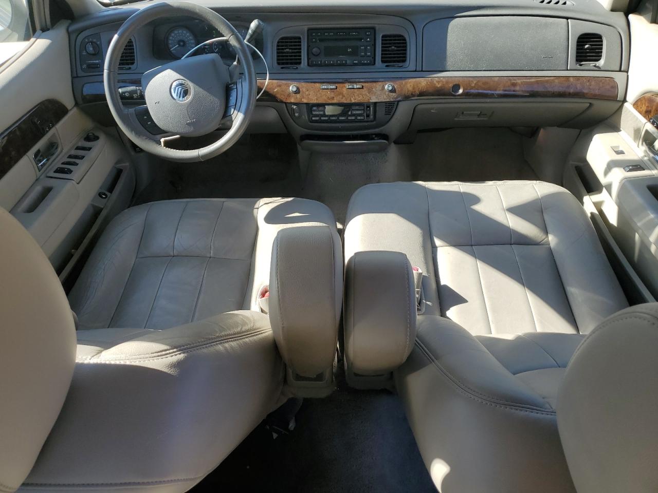 2011 Mercury Grand Marquis Ls VIN: 2MEBM7FV8BX603290 Lot: 91272995