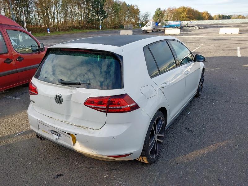 2015 VOLKSWAGEN GOLF