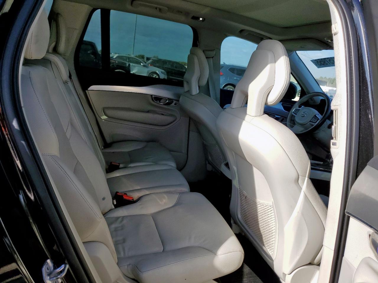 2018 Volvo Xc90 T5 VIN: YV4102CK6J1339139 Lot: 92357955