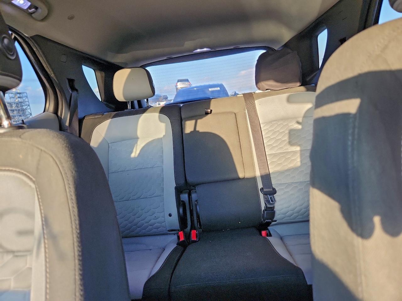 2019 Chevrolet Equinox Lt VIN: 2GNAXKEV0K6145542 Lot: 94334365