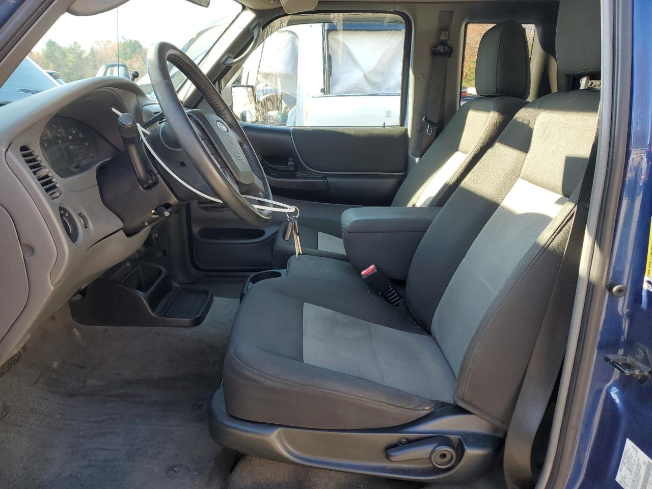 2011 Ford Ranger Super Cab VIN: 1FTKR1EE0BPB18729 Lot: 92317365