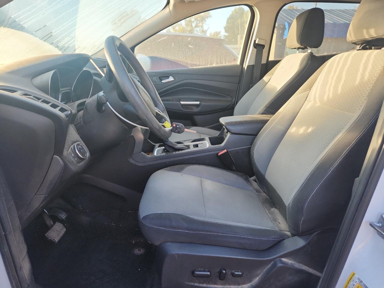 2017 Ford Escape Se VIN: 1FMCU0GD4HUD83922 Lot: 89810115