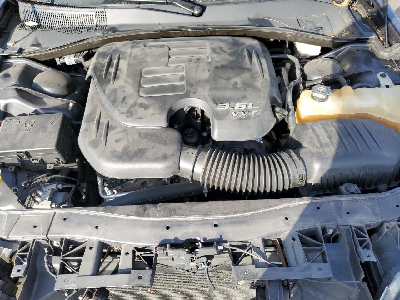 2019 Chrysler 300 S VIN: 2C3CCAGGXKH698357 Lot: 92730775