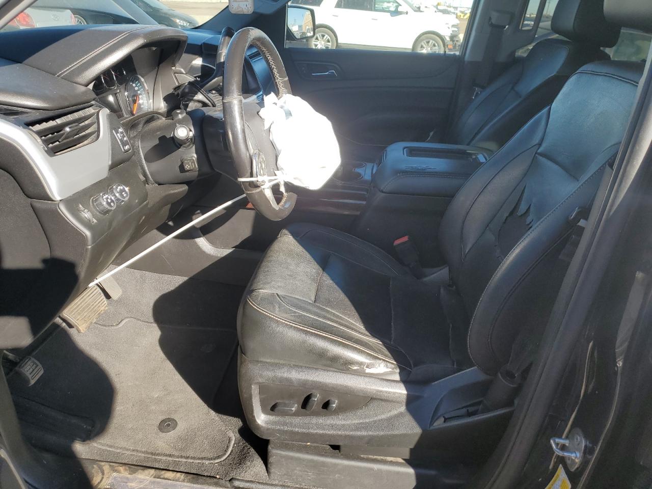 2019 GMC Yukon Xl K1500 Slt VIN: 1GKS2GKC5KR271142 Lot: 92246915