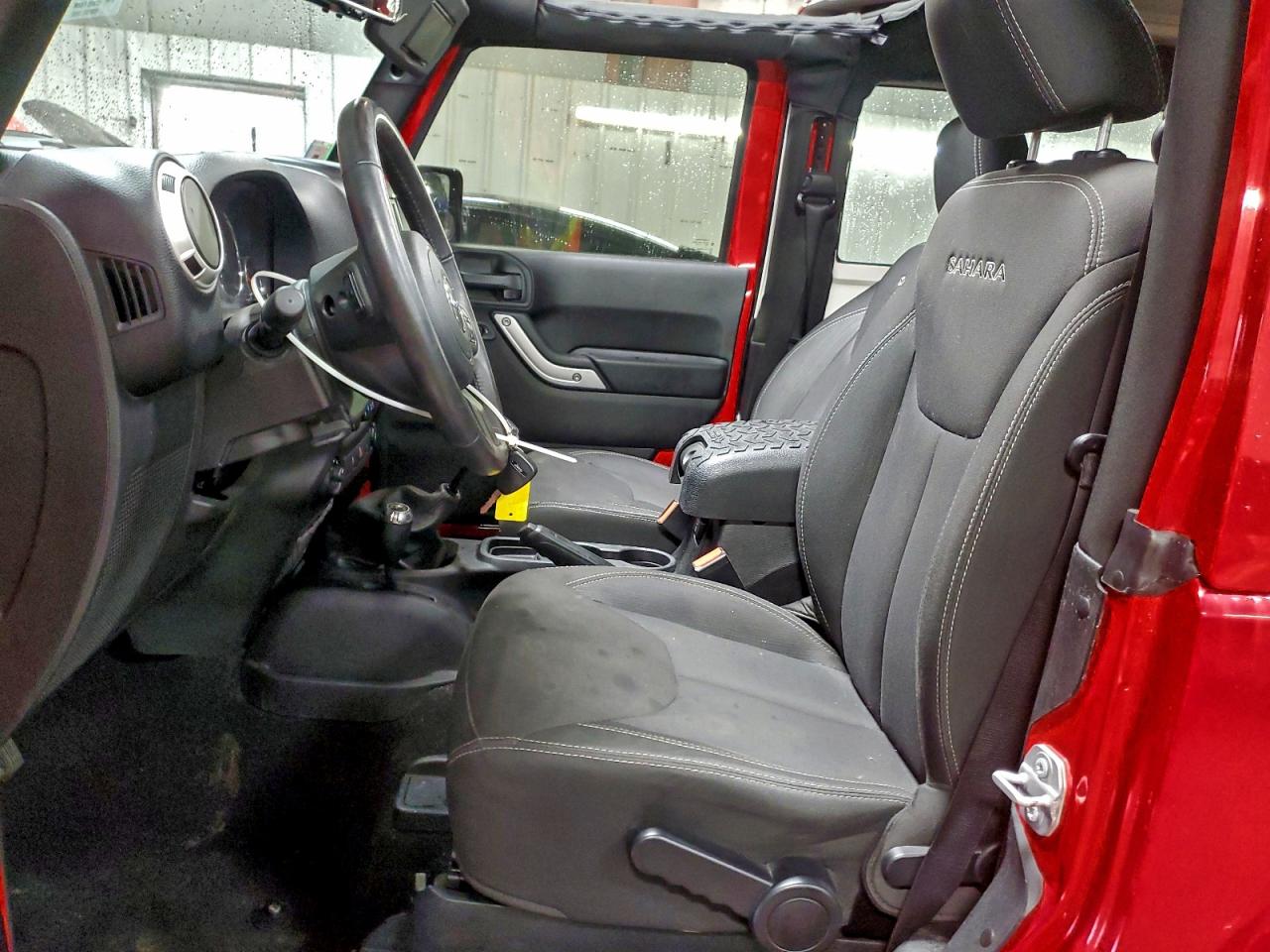 2018 Jeep Wrangler Sahara VIN: 1C4AJWBGXJL883118 Lot: 93772575