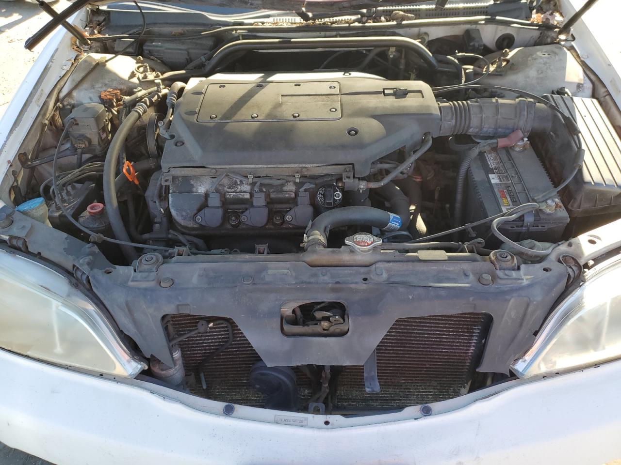 2000 Acura 3.2Tl VIN: 19UUA5664YA037938 Lot: 92835735