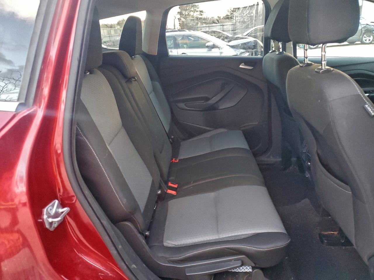 2017 Ford Escape Se VIN: 1FMCU0G97HUB74623 Lot: 94668395