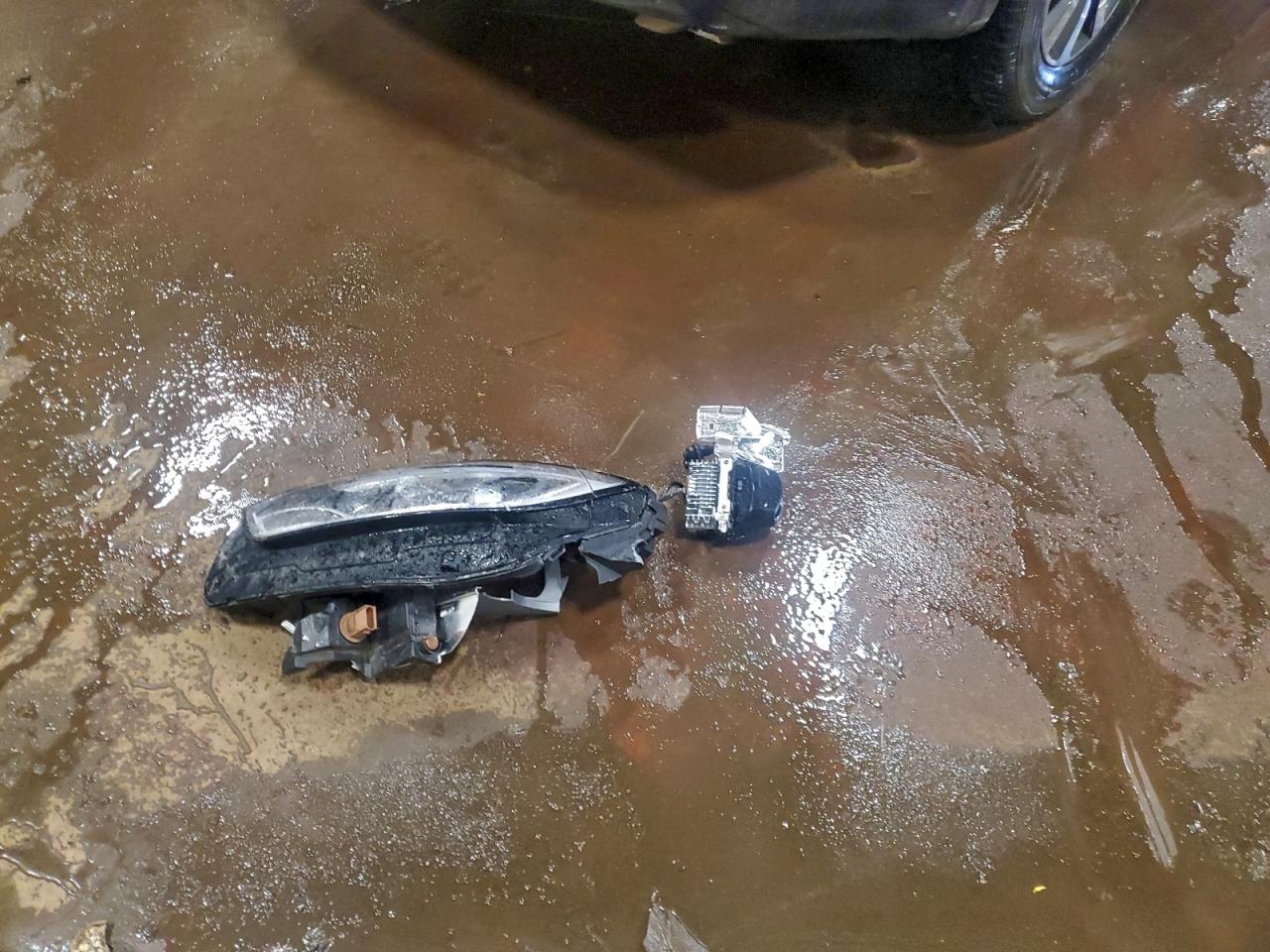 2022 Chrysler Pacifica Hybrid Touring L VIN: 2C4RC1L73NR121230 Lot: 94247345