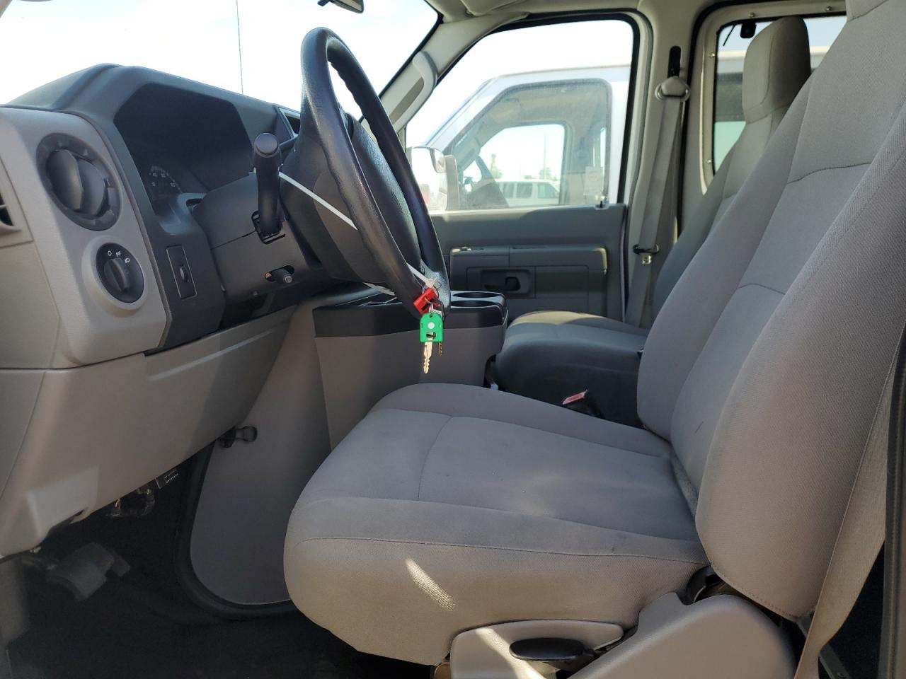 2013 Ford Econoline E350 Super Duty Wagon VIN: 1FBNE3BL6DDA61078 Lot: 91507675